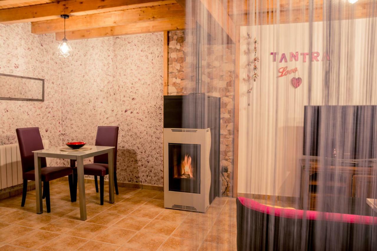 Tantra Love Lancharejo エクステリア 写真